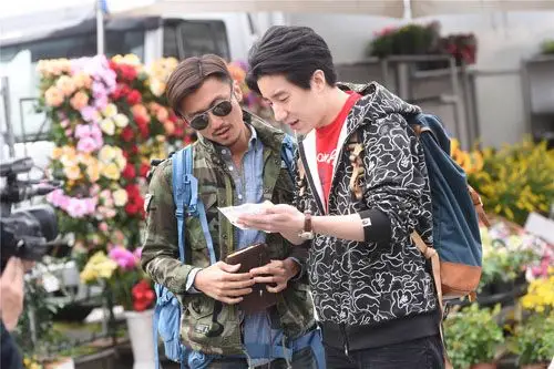 房祖名谢霆锋卖菜