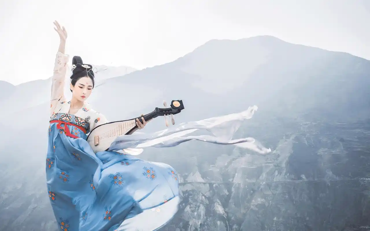 山峦之舞绝美古风美女高清电脑桌面壁纸(一)