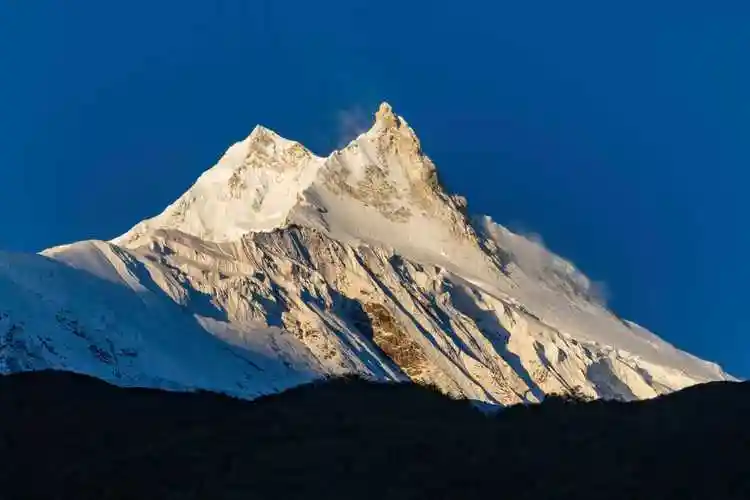 重返尼泊尔感受喜马拉雅的野性与柔情世界第八高峰马纳斯鲁峰大本营