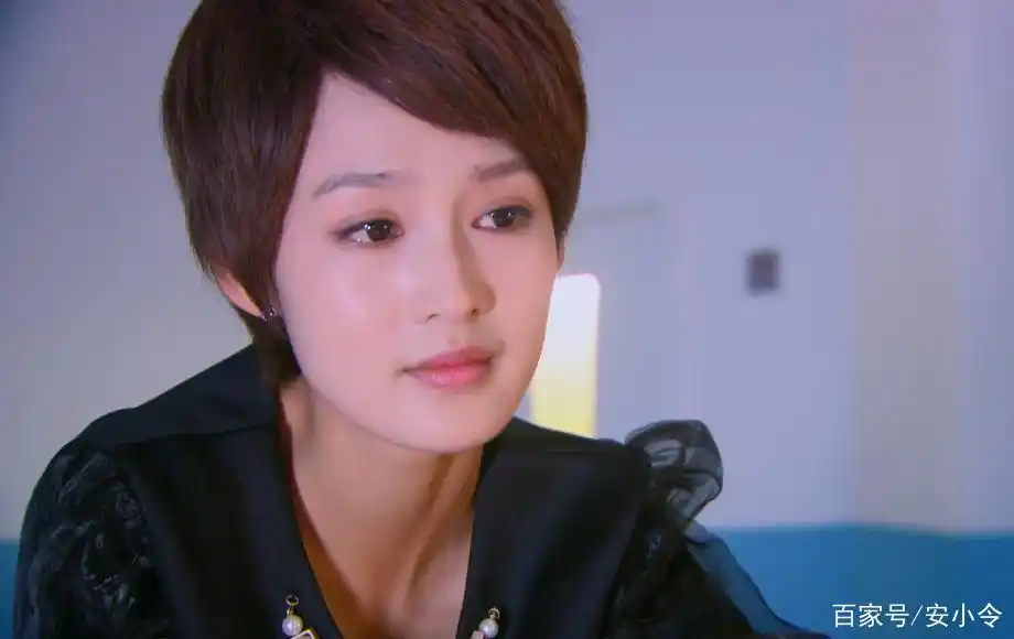 李沁在《幸福归来》中的唯美剧照,演技颜值一直在线!