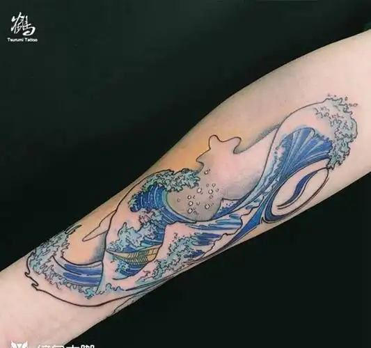 【神奈川冲浪里】tag标签:纹身师:办办纹身店:鹤见刺青処彼岸花纹身