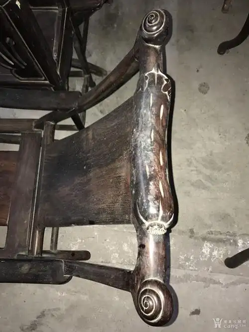 清代老红木酸枝 精美独板躺椅一套