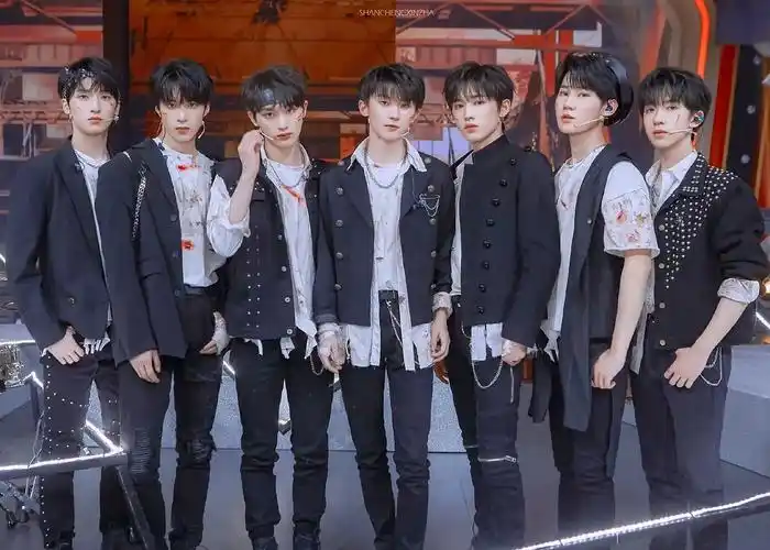 tnt时代少年团部分舞台安利贴包含个人认人照团体照片你想要的帖子里