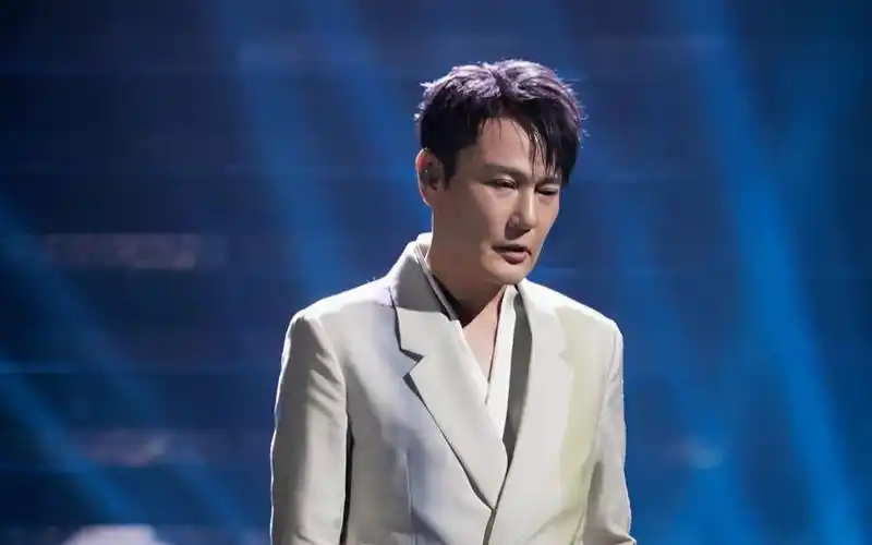 张信哲《雨天》翡翠台播出版4/22 21:20