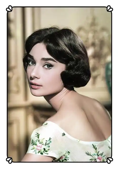 十张精美照片,再现天使奥黛丽·赫本之美