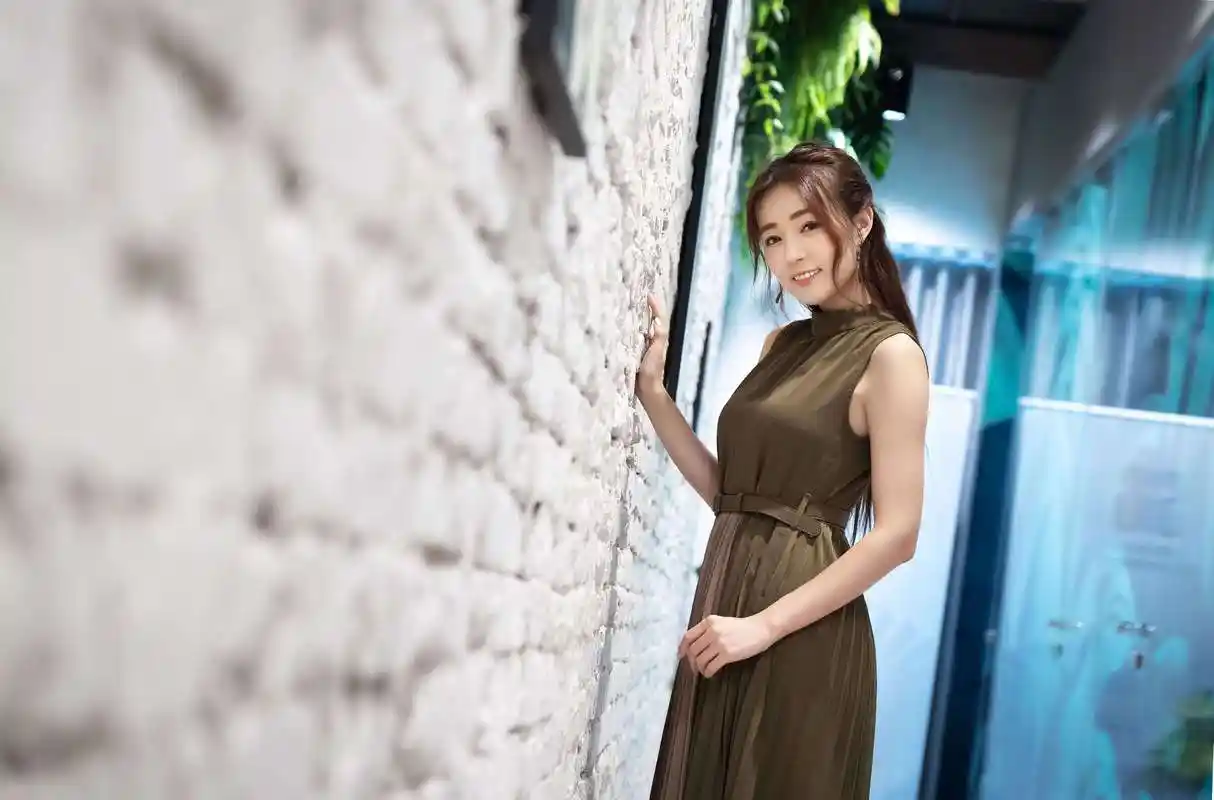 副业女王詹子晴4年搞大7事业,超强创业心法曝光