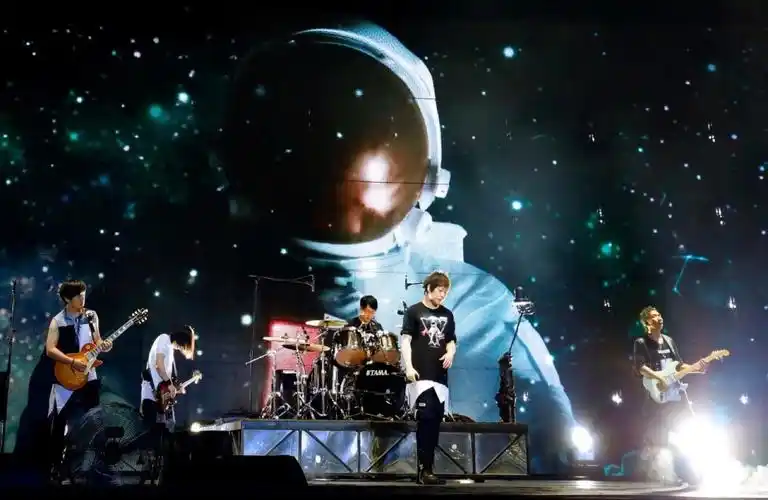 阿信- 堆糖,美图壁纸兴趣社区