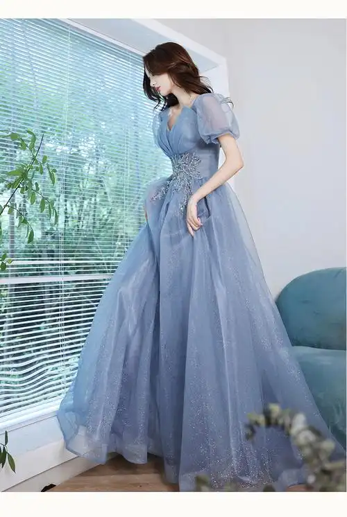 蓝色晚礼服女春季2022新款气质仙气主持人连衣裙法式长款年会礼服