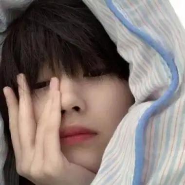 适合暖男用的帅气又很清冷的头像合集 真人男头干净优质精选_男生头像