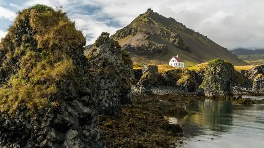 冰岛美到窒息的场景