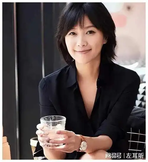 徐静蕾插足家庭逼宫父亲不婚回馈