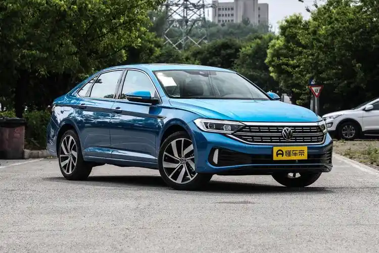 新款大众速腾到底怎么样?别光听4s店忽悠,看看车主们都怎么说