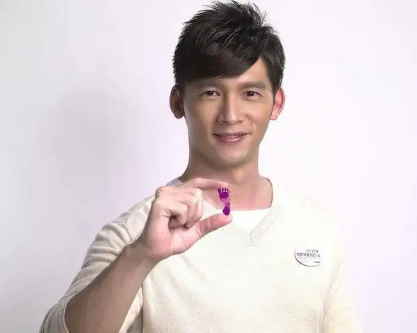 温升豪 1280x1024 - 206k - 高清大图