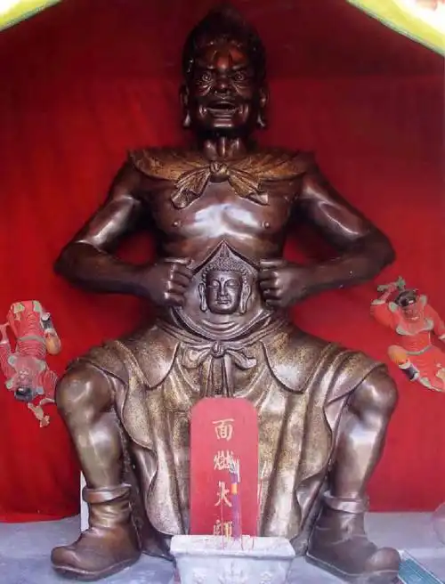 陕西榆林万佛楼供奉的面燃大士