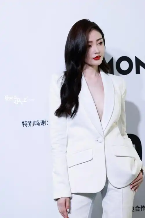 明星高跟鞋##张天爱