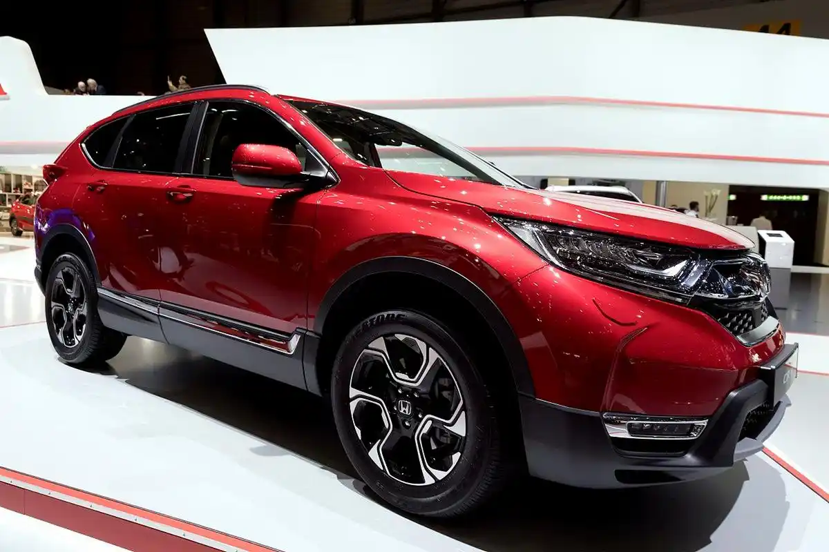 2023款本田crv是一款全新的suv车型,它采用了全新的设计语言和动力