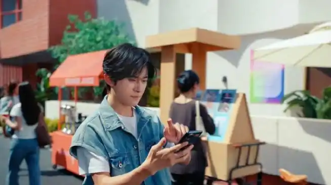 易烊千玺新短片没有一句台词#易烊千玺牛仔外套配白t,少年风采熠焐