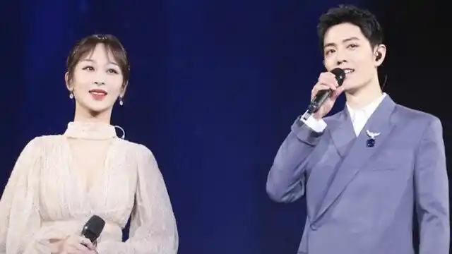 星光大赏:杨紫肖战演唱《余生请多指教》深情对唱!