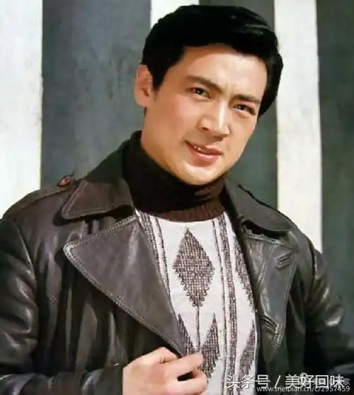 八十年代风华正茂的男影星 唐国强 周里京 许亚军 李连杰 刘信义