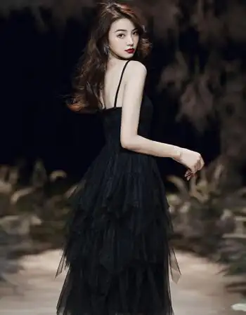 诺丽缇宴会晚礼服女黑色吊带洋装小礼服生日派对连衣裙平时可穿气质短