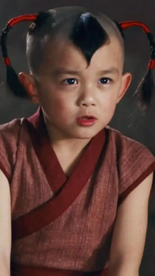 娱乐#坐在张柏俊怀里的小哪吒吴磊