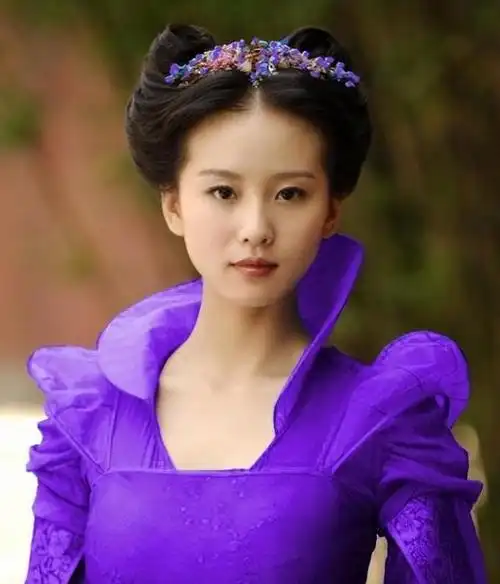 36岁"无人超越"的刘诗诗,终究活成了一个"符号"