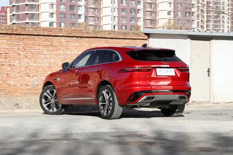 捷豹f-pace p340 r-dynamic se 2022款