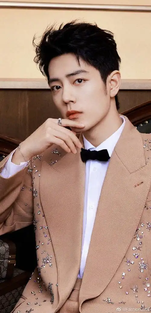 肖战丨早春大片78高冷贵气,散发着独特迷人魅力,似偶像剧里财阀家