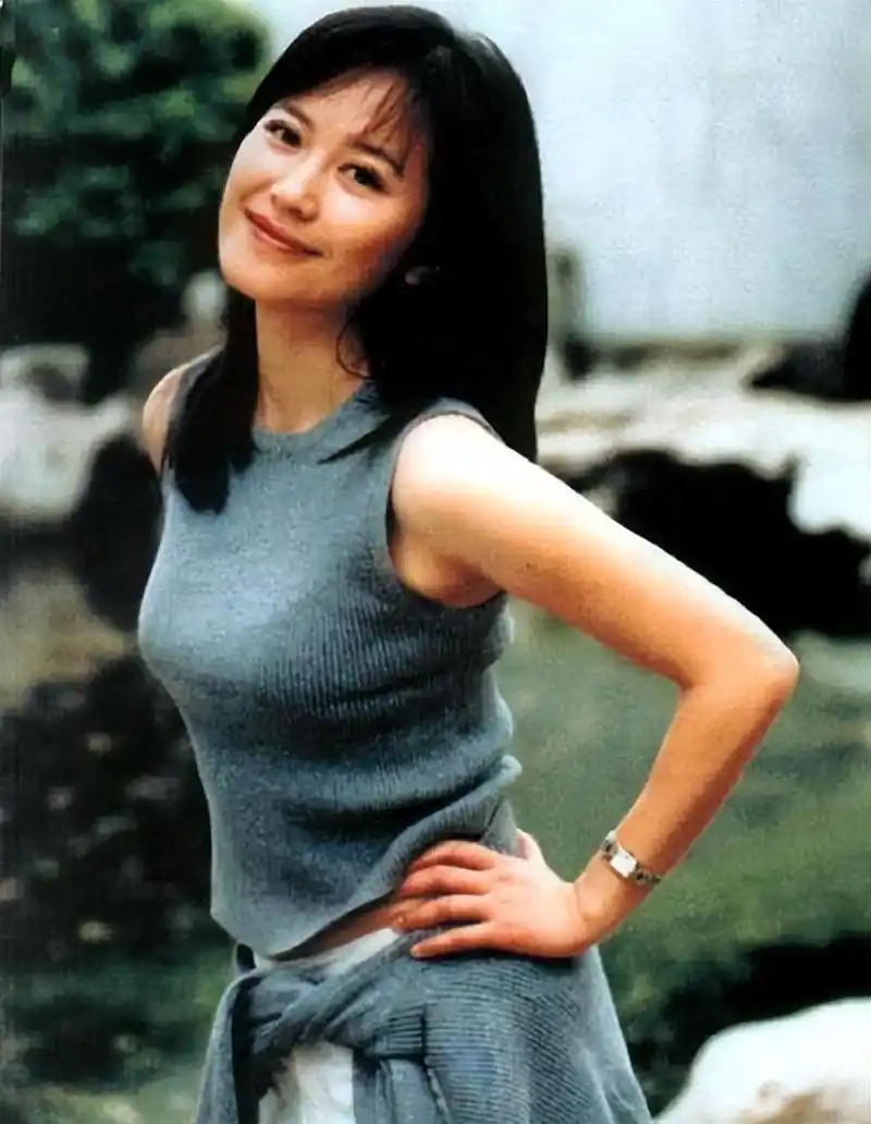 回顾演员俞飞鸿长得漂亮戏也好为人低调不张扬追求平淡生活