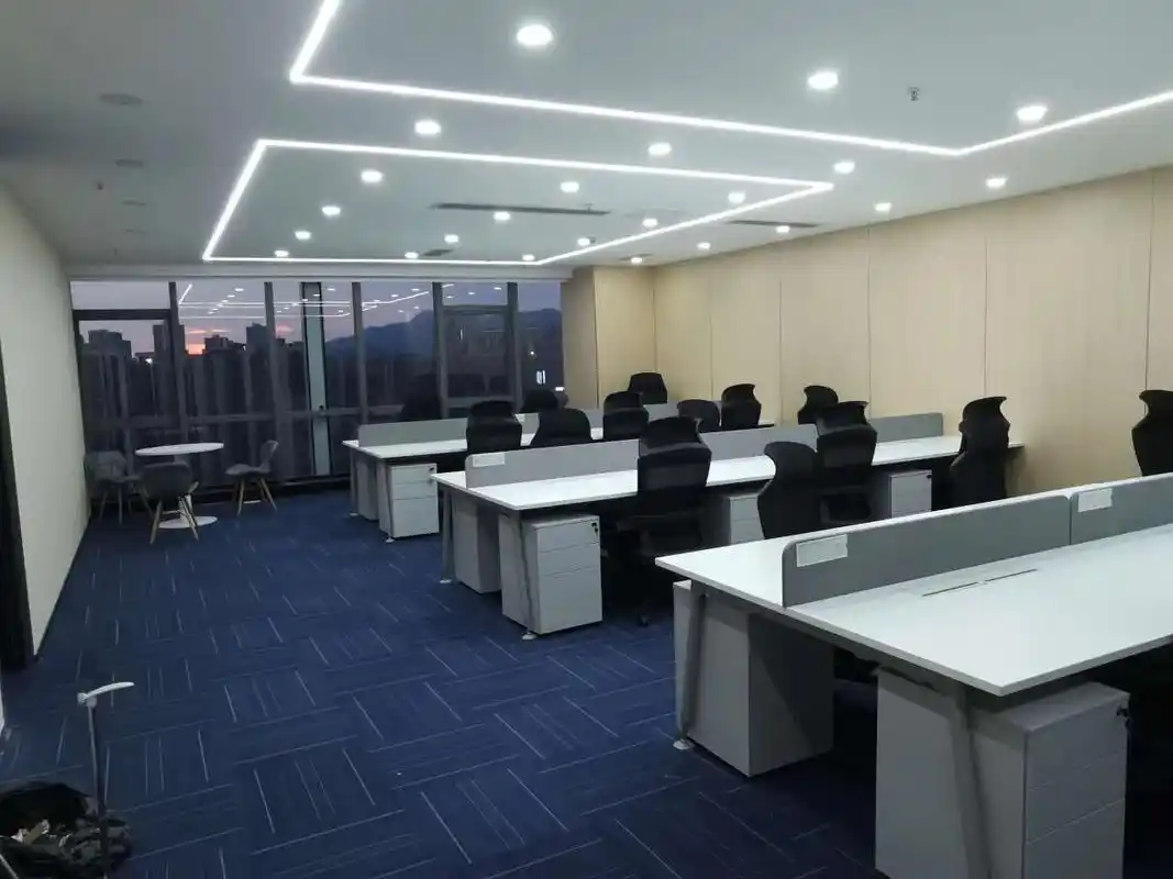 9新工位办公桌电脑桌开放式工位屏风组合财务桌 - 抖音