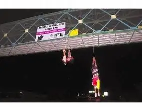 虐杀事件频发 墨西哥贩毒集团意在制造网络恐惧