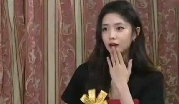 6位顶流被嘲"绝望文盲",粉丝:你们笑他不识字,他笑你