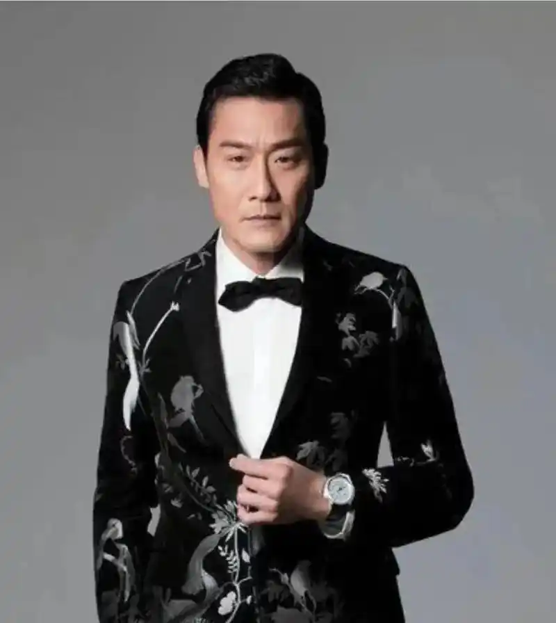 第8集:港台明星老照片之梁家辉