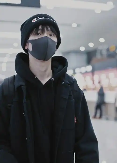 严浩翔这一场的机场图,我是真的.