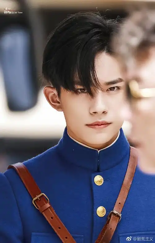 艳势番之新青年# #易烊千玺[超话]# 剧照 . 来自剧荒主义 - 微博