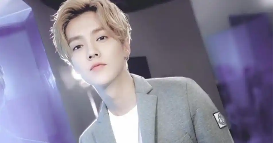 正能量娱乐八卦黄子韬邓伦鹿晗任嘉伦成毅侯明昊倪妮