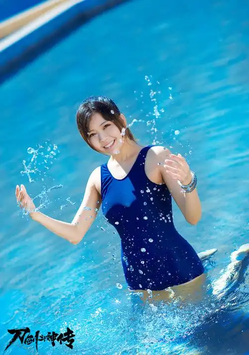 《刀剑斗神传》玩家泳装秀(6)