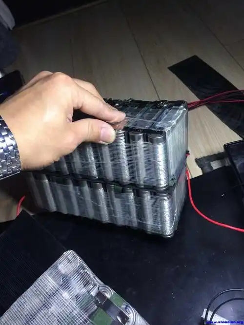 60v24ah长江18650动力锂电池组装成功