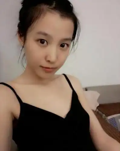 厦门一大波清纯校花来袭,厦门美女最多的9大高校到底在哪里!