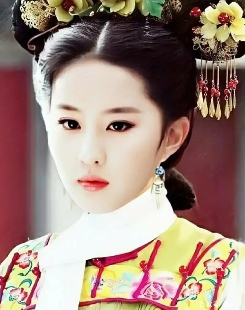 刘亦菲清宫剧造型,长成这样不宠冠六宫才怪!