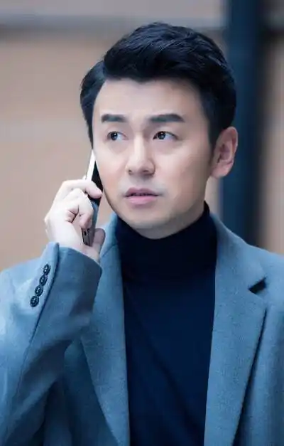 贾玲电影《热辣滚烫》:雷佳音搭档李雪琴,贾玲减肥变身拳击手!