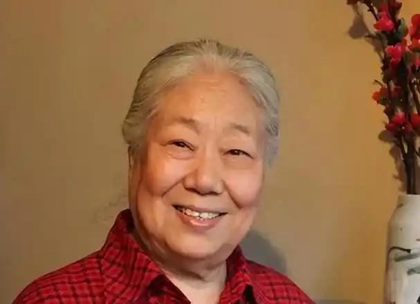 新凤霞事件反转,老戏骨曝光顶包实情,难怪张少华50年没翻案