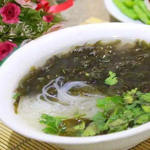 鲜味鸡蛋紫菜粉丝汤