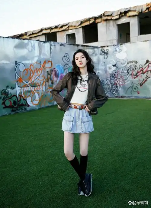 95后腿精女星王玉雯身高170脖子以下全是腿横扫内娱