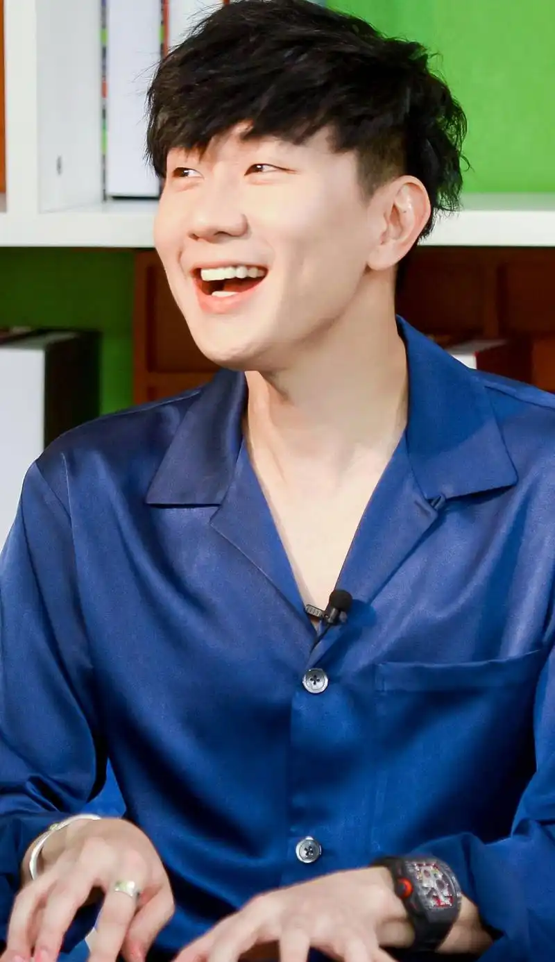 林俊杰高清无水印壁纸,你喜欢音乐天才的他吗?