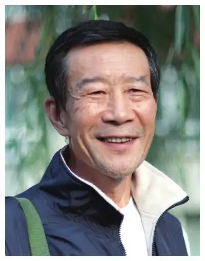 盘点国产剧中的老戏骨,这八位老戏骨,占满了我整个童年