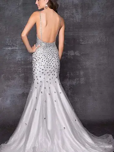 后背长痘怎么办?