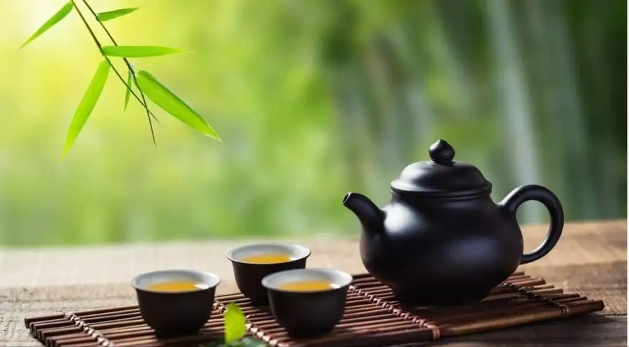 清茶一杯的图片及文字(清茶一杯高清图片)