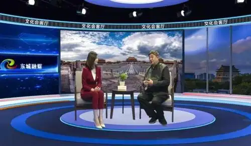 实景演播室承担日常新闻口播,多人访谈,站播点评等节目的录制和活动