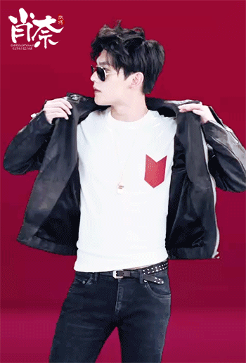 肖奈杨洋英俊帅哥gif动图_动态图_表情包下载_soogif